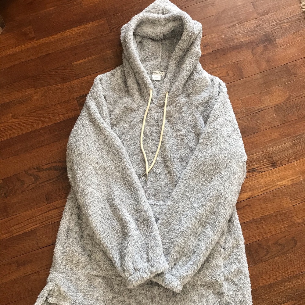 Sherpa teddy hooded sweatshirt